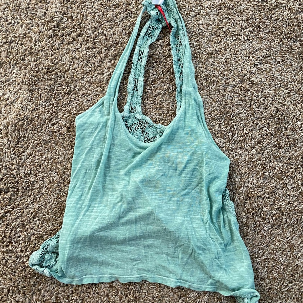 Buckle Tank